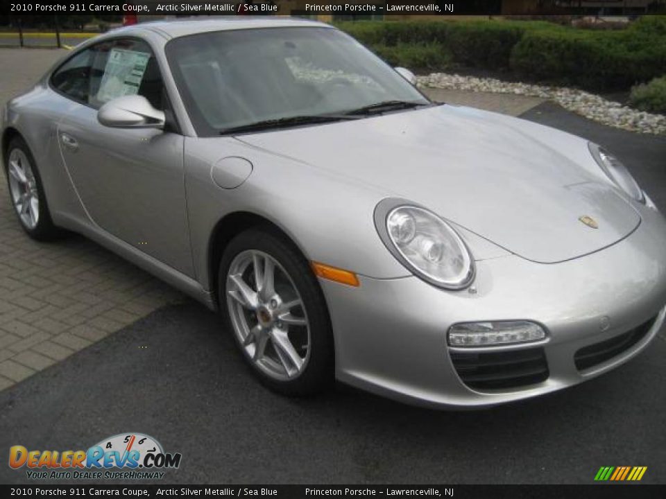 2010 Porsche 911 Carrera Coupe Arctic Silver Metallic / Sea Blue Photo #2