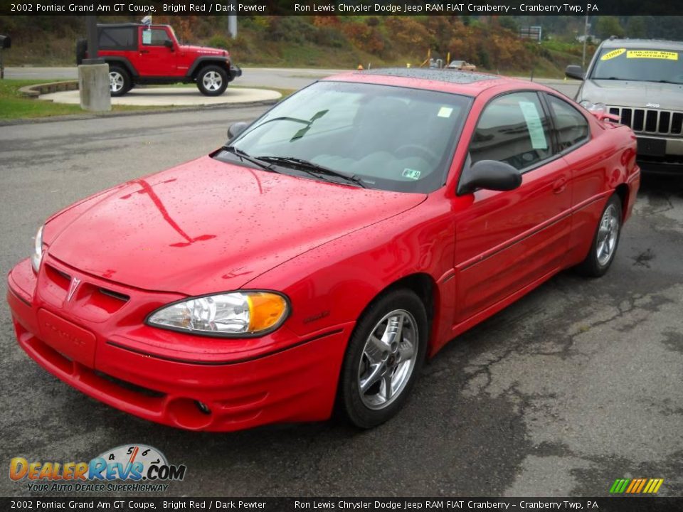 2002 Pontiac Grand Am GT Coupe Bright Red / Dark Pewter Photo #15