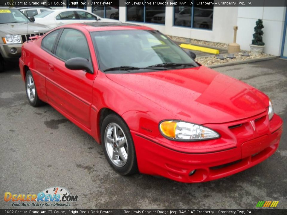 2002 Pontiac Grand Am GT Coupe Bright Red / Dark Pewter Photo #17
