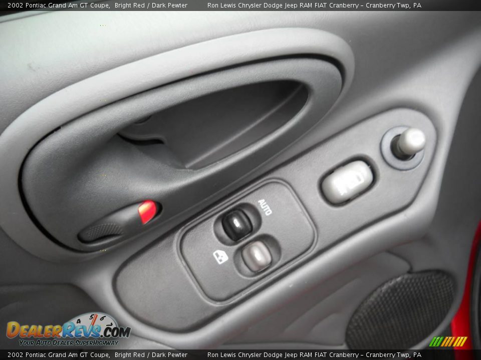 2002 Pontiac Grand Am GT Coupe Bright Red / Dark Pewter Photo #21