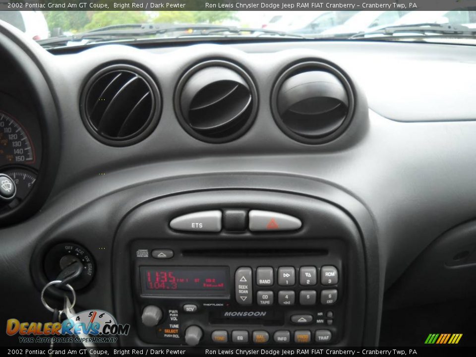 2002 Pontiac Grand Am GT Coupe Bright Red / Dark Pewter Photo #22