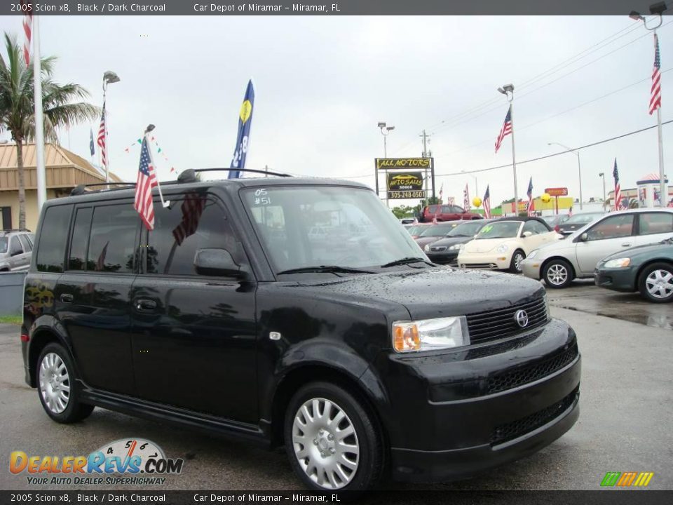 2005 Scion xB Black / Dark Charcoal Photo #1