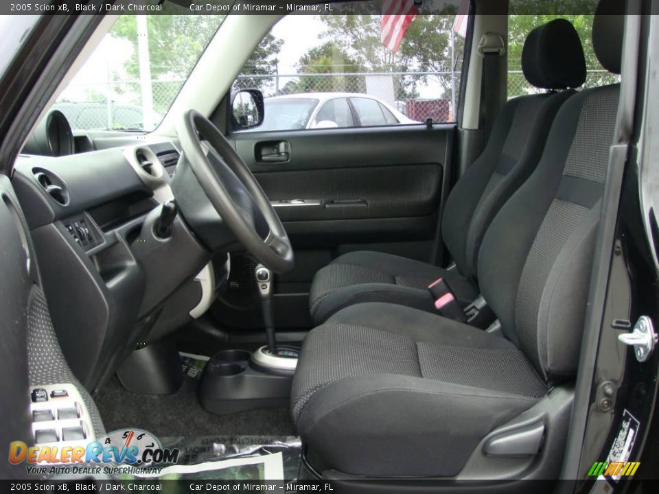 2005 Scion xB Black / Dark Charcoal Photo #10