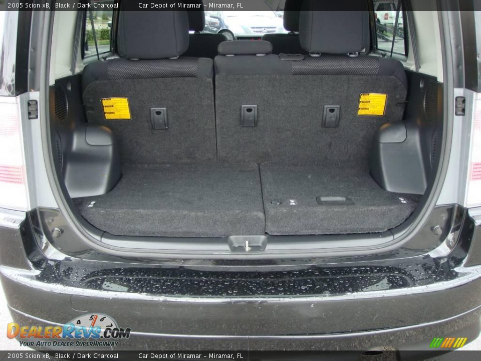 2005 Scion xB Black / Dark Charcoal Photo #13