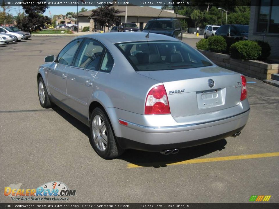 2002 Volkswagen Passat W8 4Motion Sedan Reflex Silver Metallic / Black Photo #12