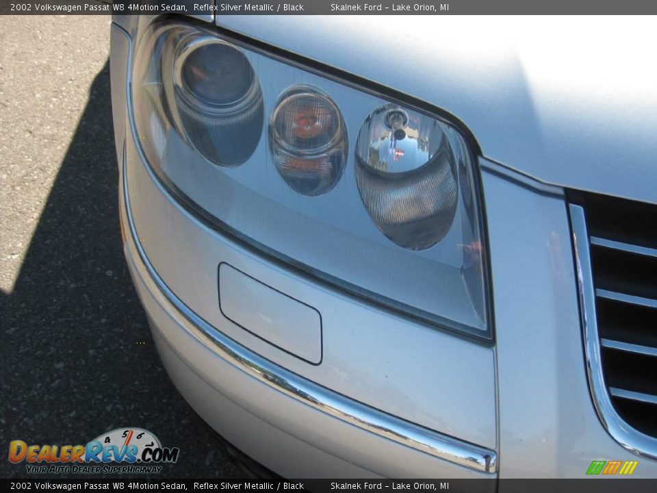 2002 Volkswagen Passat W8 4Motion Sedan Reflex Silver Metallic / Black Photo #20