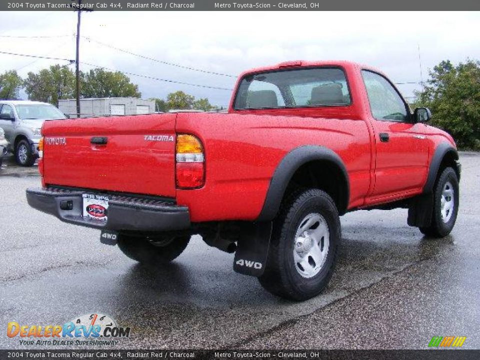 2004 Toyota Tacoma Regular Cab 4x4 Radiant Red / Charcoal Photo #3