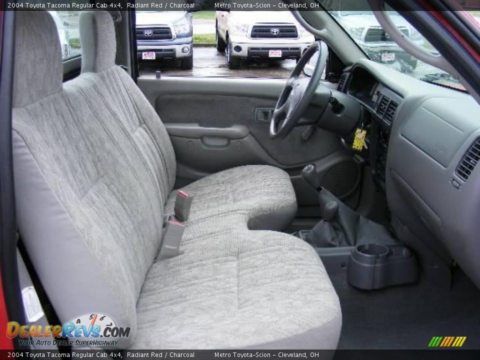 2004 Toyota Tacoma Regular Cab 4x4 Radiant Red / Charcoal Photo #11