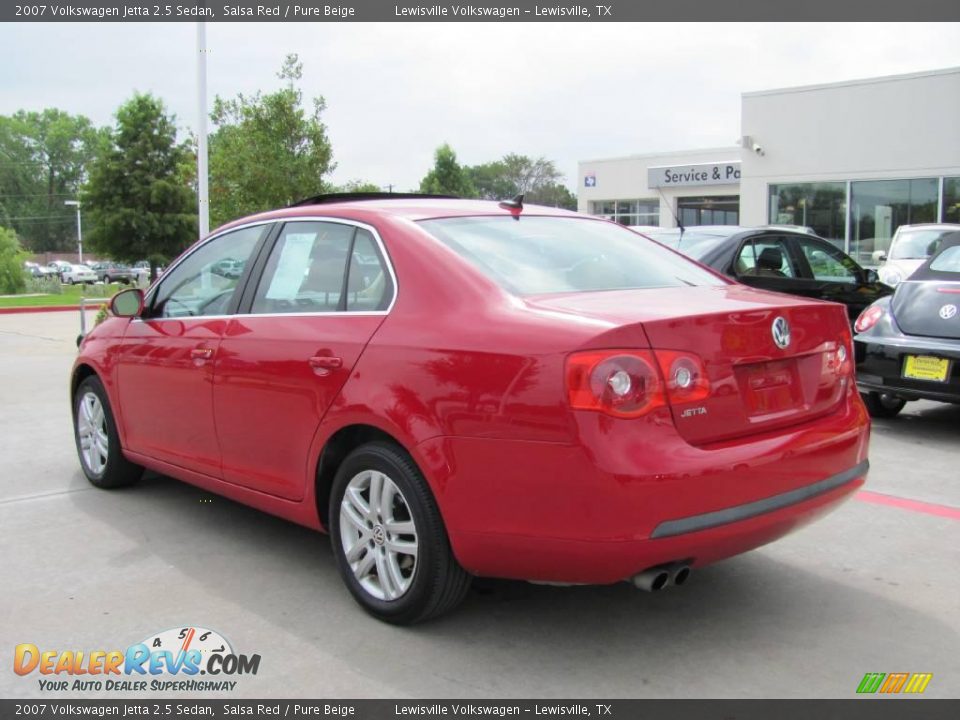 2007 Volkswagen Jetta 2.5 Sedan Salsa Red / Pure Beige Photo #3