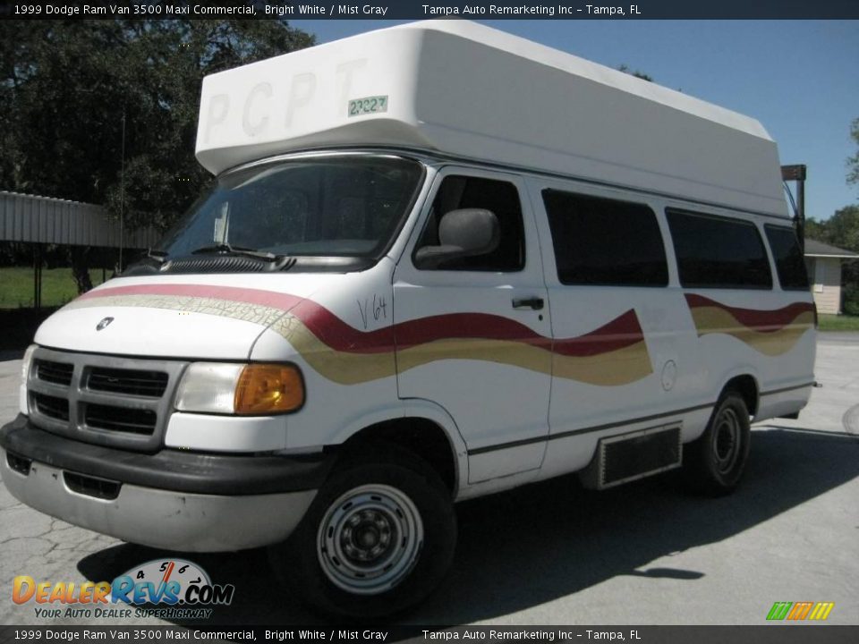 1999 Dodge Ram Van 3500 Maxi Commercial Bright White / Mist Gray Photo #6