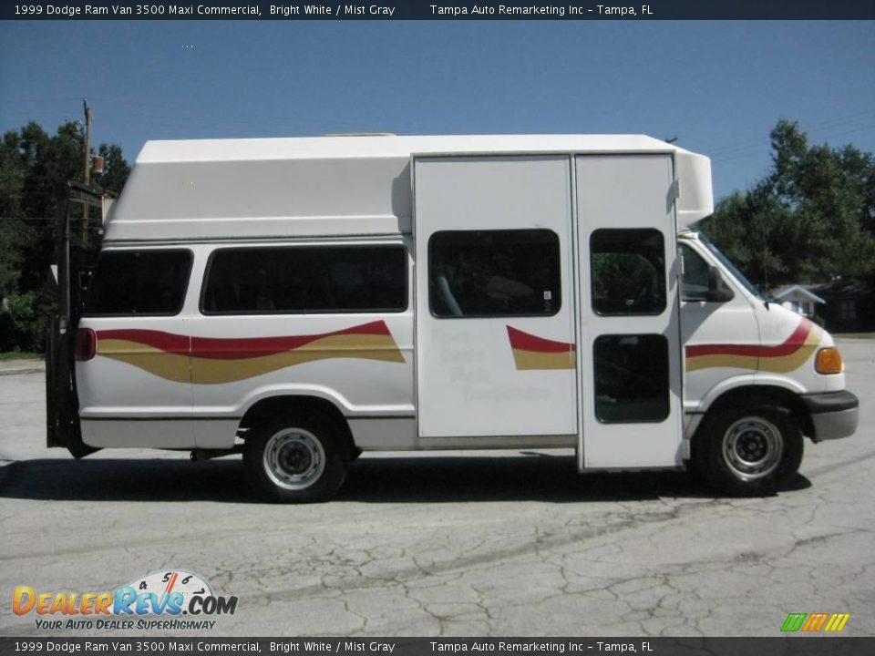 1999 Dodge Ram Van 3500 Maxi Commercial Bright White / Mist Gray Photo #8
