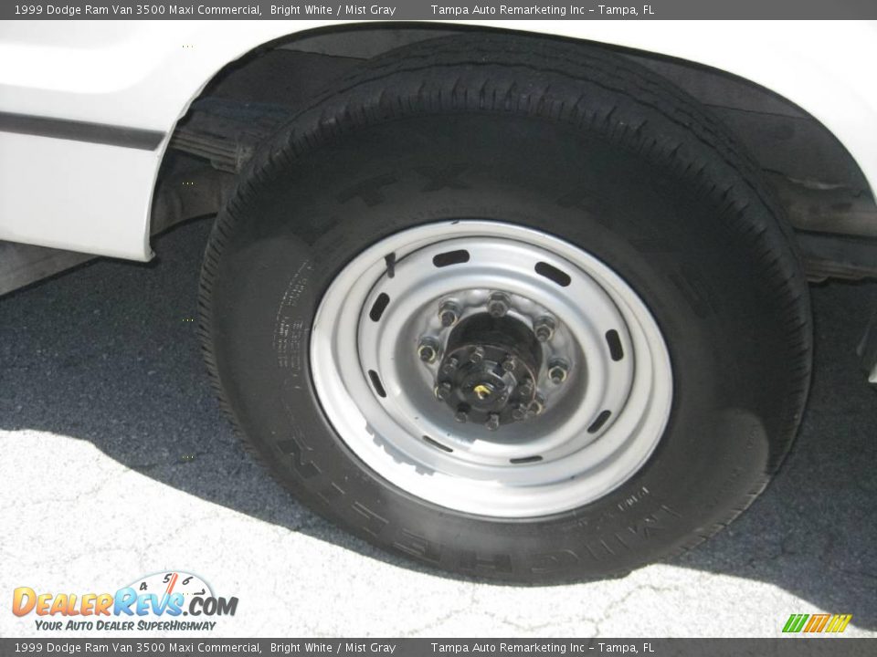1999 Dodge Ram Van 3500 Maxi Commercial Bright White / Mist Gray Photo #16