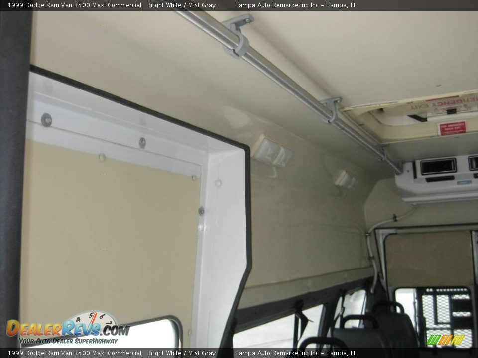 1999 Dodge Ram Van 3500 Maxi Commercial Bright White / Mist Gray Photo #21