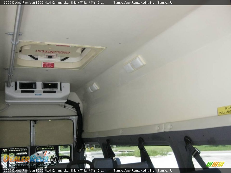 1999 Dodge Ram Van 3500 Maxi Commercial Bright White / Mist Gray Photo #23