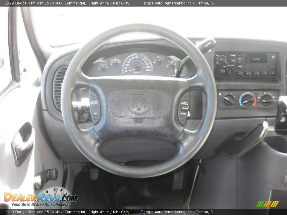 1999 Dodge Ram Van 3500 Maxi Commercial Bright White / Mist Gray Photo #28