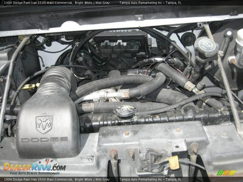 1999 Dodge Ram Van 3500 Maxi Commercial Bright White / Mist Gray Photo #30