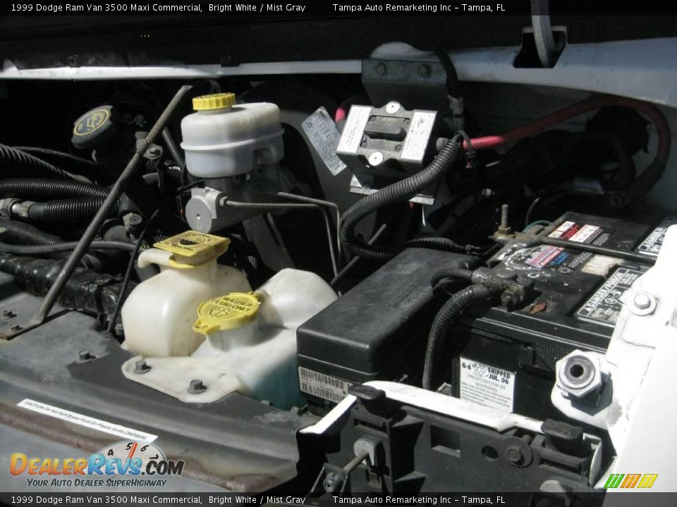 1999 Dodge Ram Van 3500 Maxi Commercial Bright White / Mist Gray Photo #31