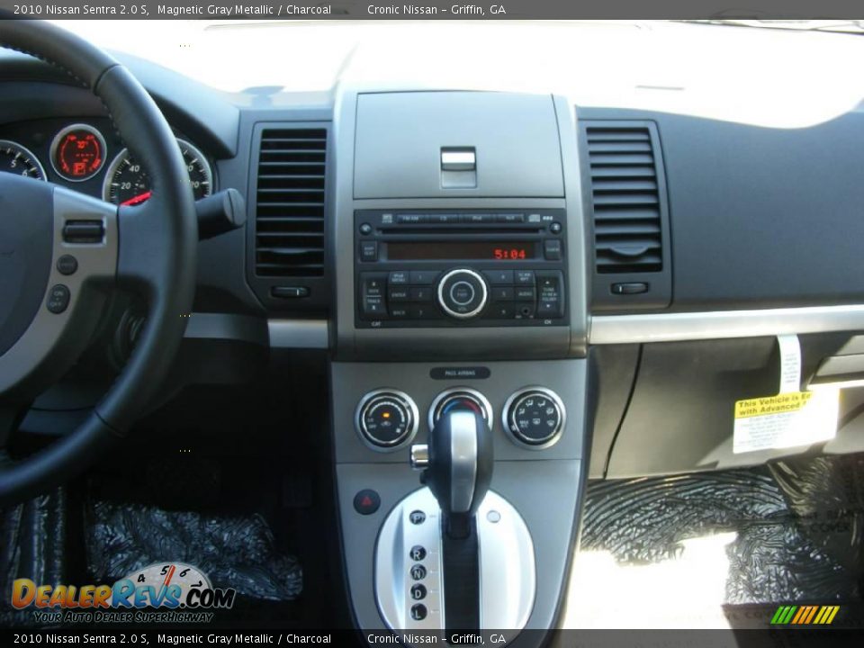 2010 Nissan Sentra 2.0 S Magnetic Gray Metallic / Charcoal Photo #11