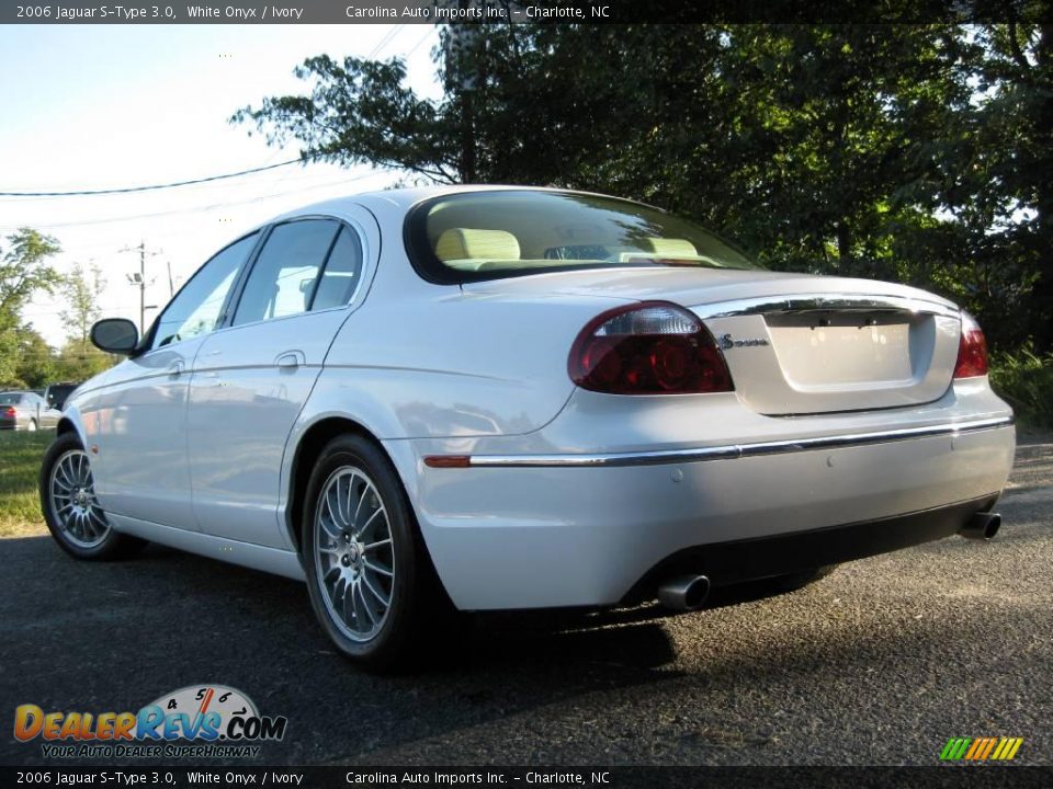 2006 Jaguar S-Type 3.0 White Onyx / Ivory Photo #6
