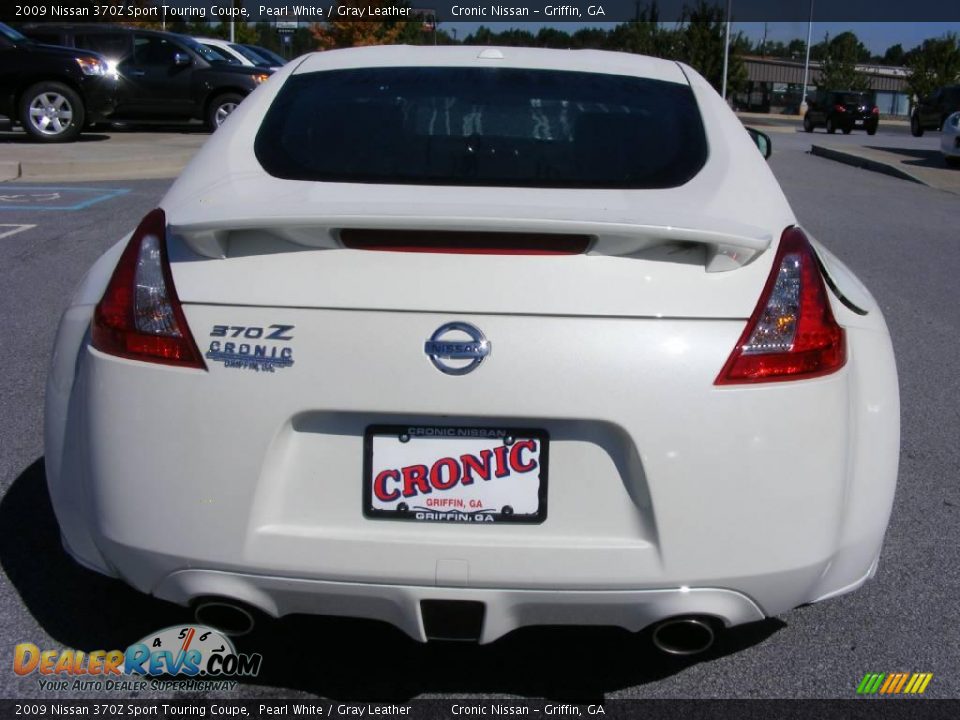 2009 Nissan 370Z Sport Touring Coupe Pearl White / Gray Leather Photo #7