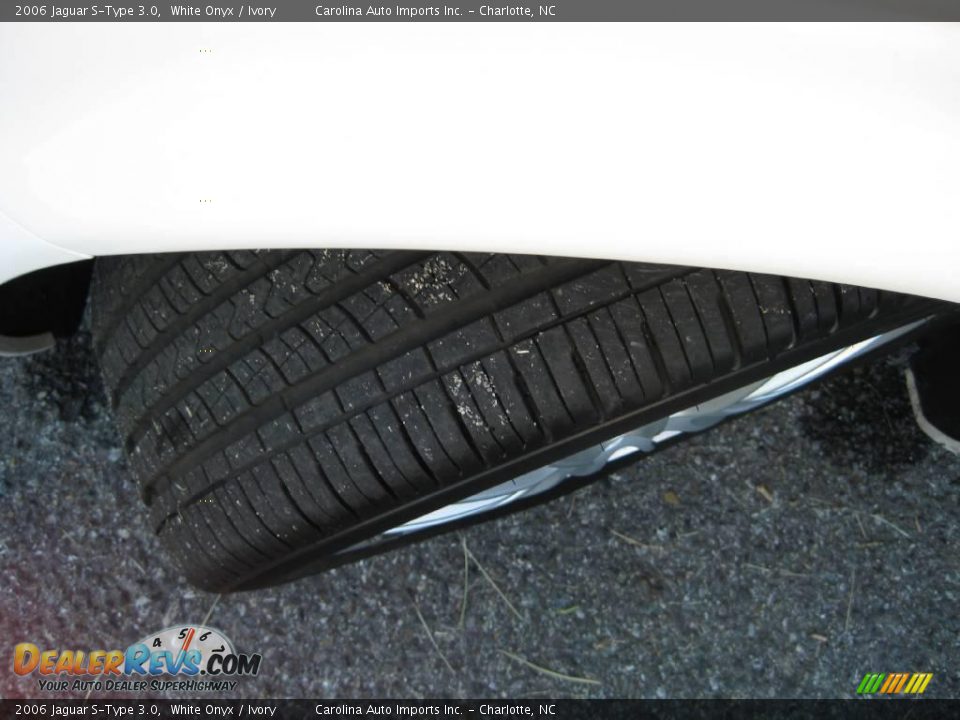 2006 Jaguar S-Type 3.0 White Onyx / Ivory Photo #27