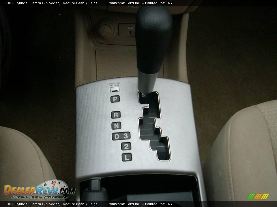 2007 Hyundai Elantra GLS Sedan Redfire Pearl / Beige Photo #17