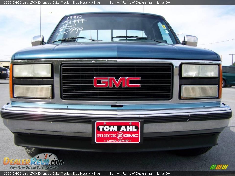 1990 GMC Sierra 1500 Extended Cab Medium Blue Metallic / Blue Photo #2