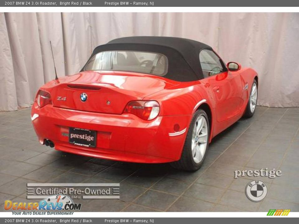 2007 BMW Z4 3.0i Roadster Bright Red / Black Photo #2
