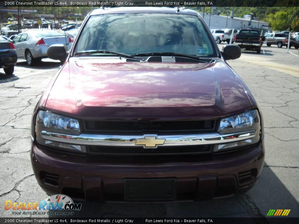 2006 Chevrolet TrailBlazer LS 4x4 Bordeaux Red Metallic / Light Gray Photo #19