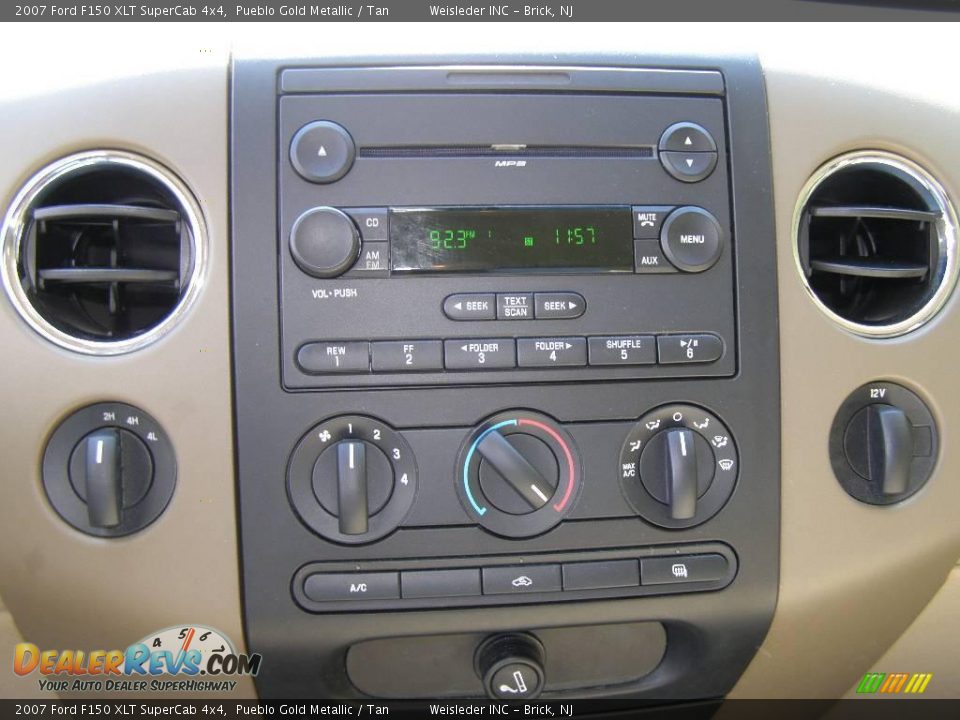 2007 Ford F150 XLT SuperCab 4x4 Pueblo Gold Metallic / Tan Photo #19