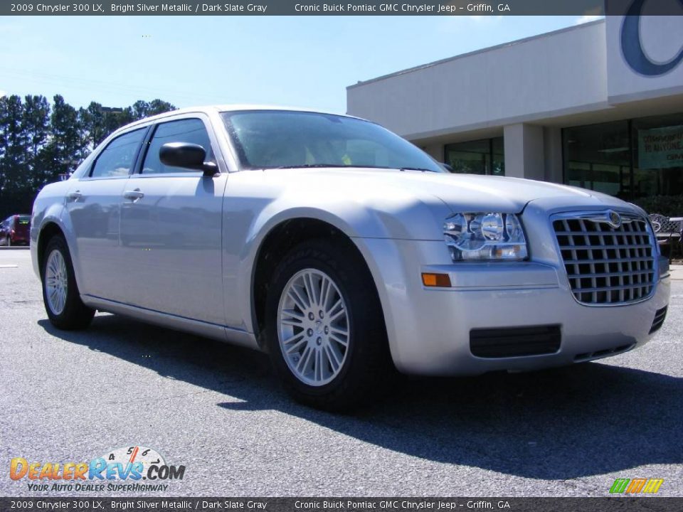 2009 Chrysler 300 LX Bright Silver Metallic / Dark Slate Gray Photo #2