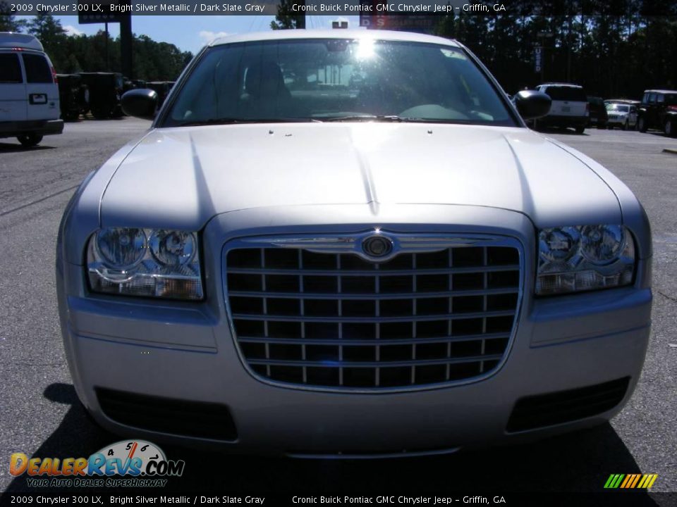 2009 Chrysler 300 LX Bright Silver Metallic / Dark Slate Gray Photo #3