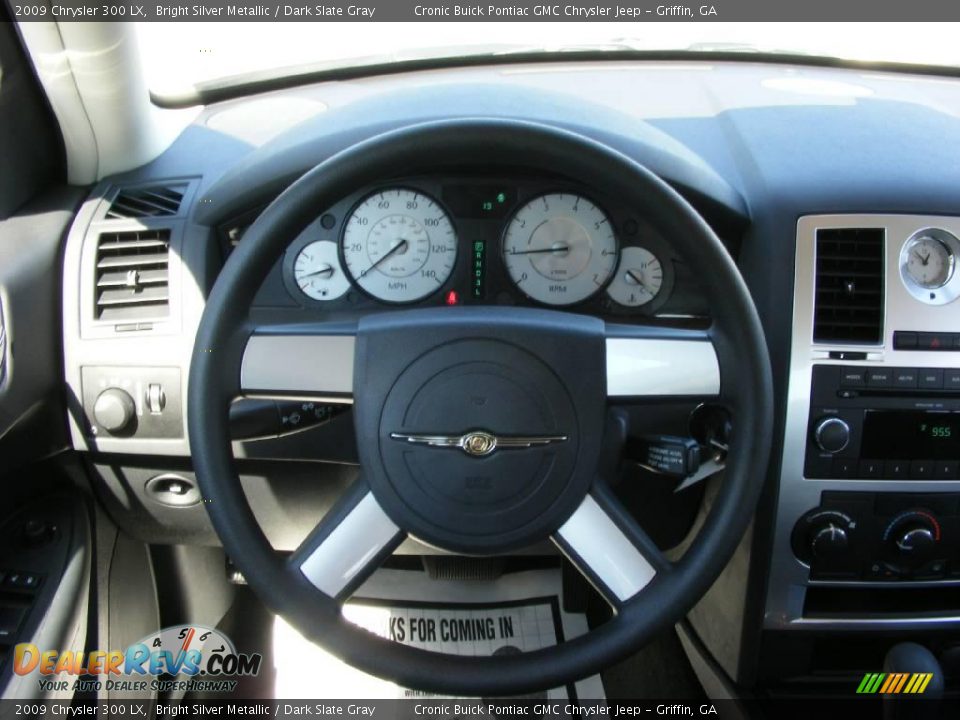 2009 Chrysler 300 LX Bright Silver Metallic / Dark Slate Gray Photo #16