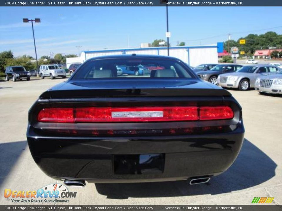 2009 Dodge Challenger R/T Classic Brilliant Black Crystal Pearl Coat / Dark Slate Gray Photo #5