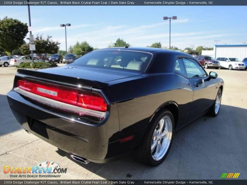 2009 Dodge Challenger R/T Classic Brilliant Black Crystal Pearl Coat / Dark Slate Gray Photo #6