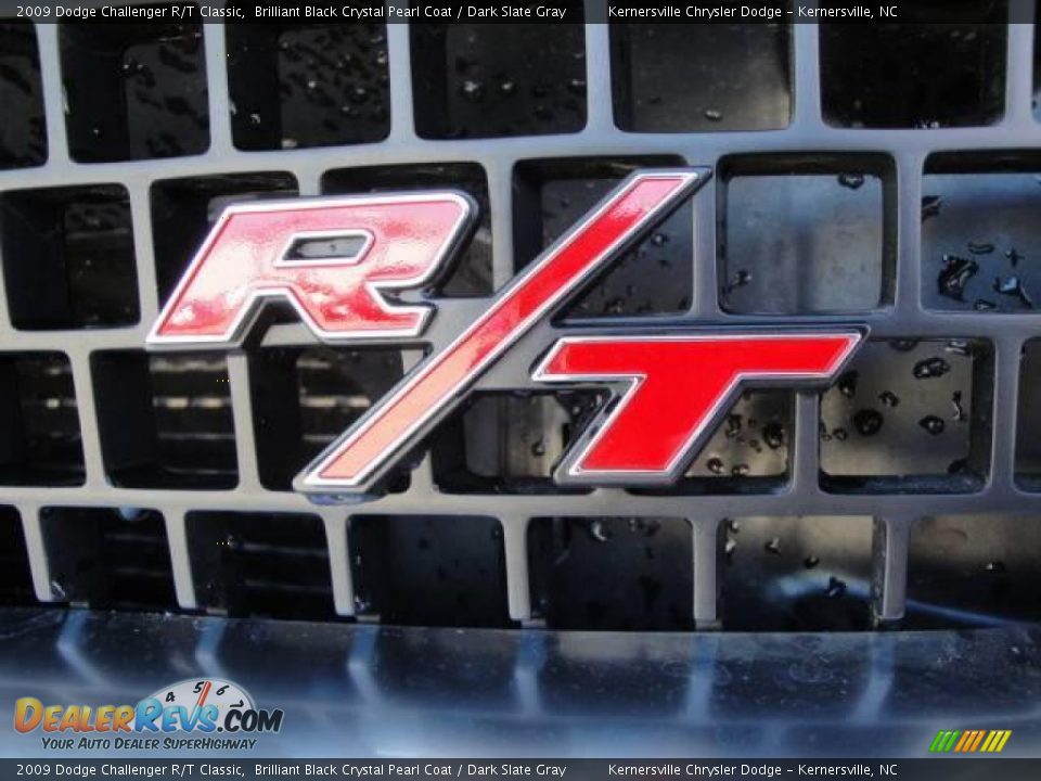 2009 Dodge Challenger R/T Classic Brilliant Black Crystal Pearl Coat / Dark Slate Gray Photo #13
