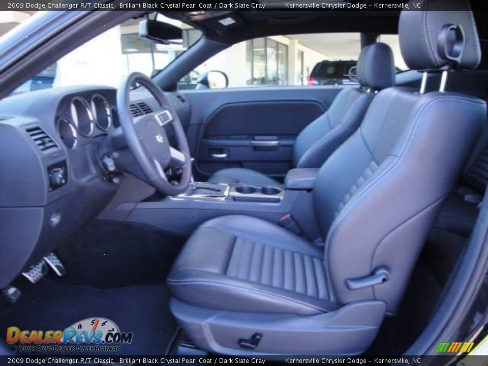 2009 Dodge Challenger R/T Classic Brilliant Black Crystal Pearl Coat / Dark Slate Gray Photo #17
