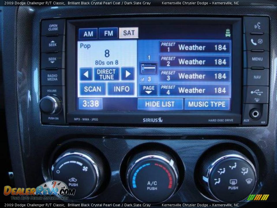2009 Dodge Challenger R/T Classic Brilliant Black Crystal Pearl Coat / Dark Slate Gray Photo #27