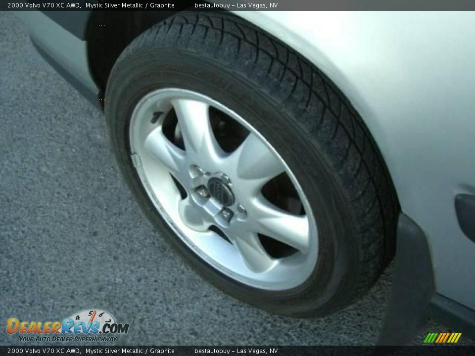 2000 Volvo V70 XC AWD Mystic Silver Metallic / Graphite Photo #16