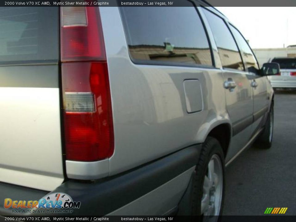 2000 Volvo V70 XC AWD Mystic Silver Metallic / Graphite Photo #21