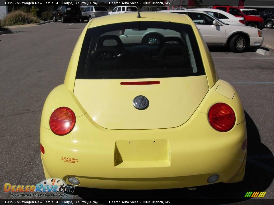 1999 Volkswagen New Beetle GLS Coupe Yellow / Gray Photo #7