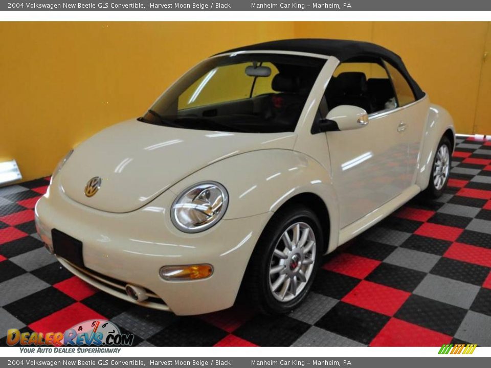2004 Volkswagen New Beetle GLS Convertible Harvest Moon Beige / Black Photo #3