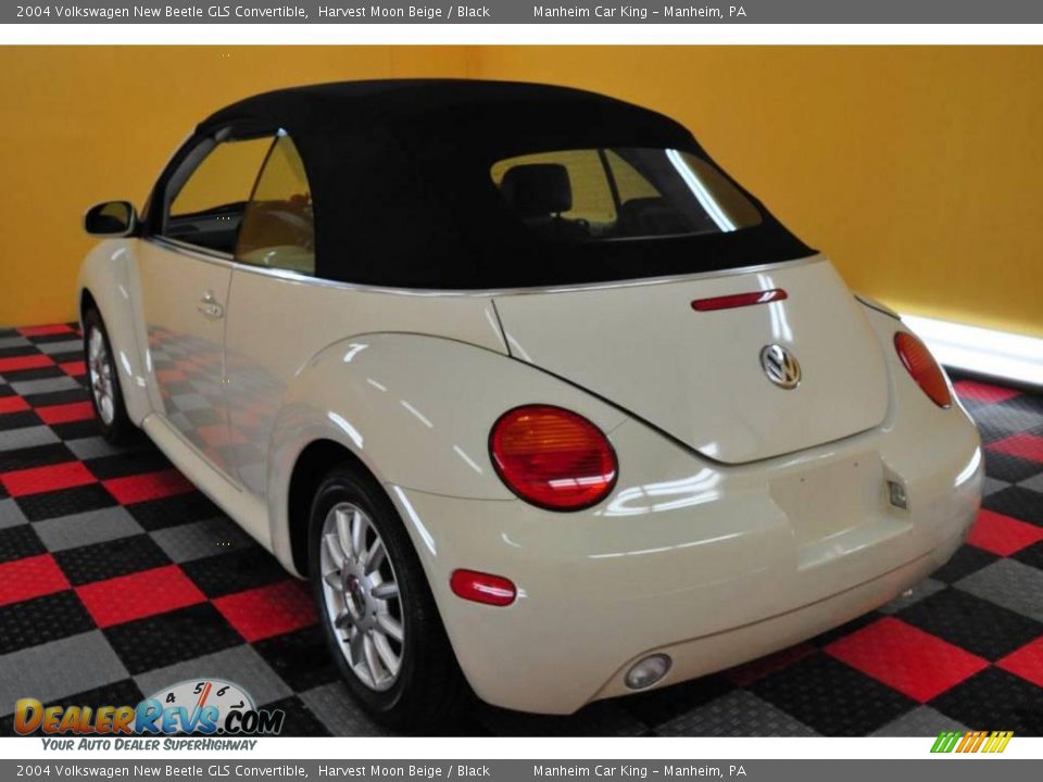 2004 Volkswagen New Beetle GLS Convertible Harvest Moon Beige / Black Photo #4
