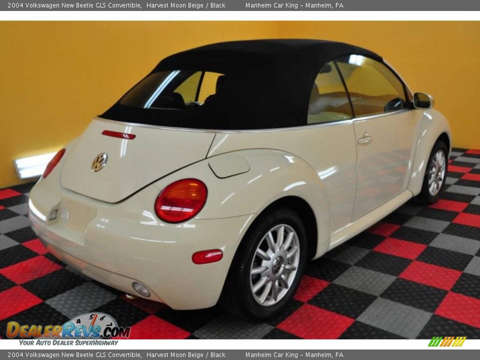 2004 Volkswagen New Beetle GLS Convertible Harvest Moon Beige / Black Photo #6