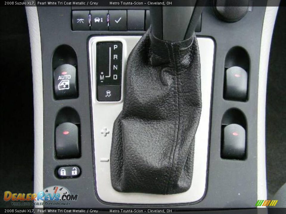 2008 Suzuki XL7 Pearl White Tri Coat Metallic / Grey Photo #21
