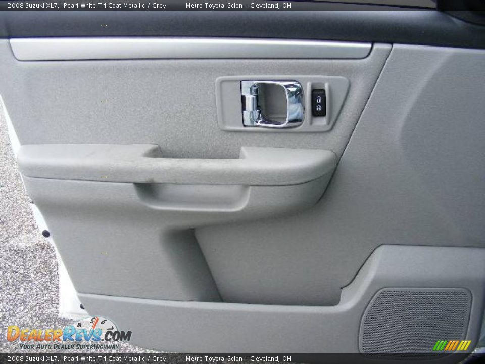 2008 Suzuki XL7 Pearl White Tri Coat Metallic / Grey Photo #22