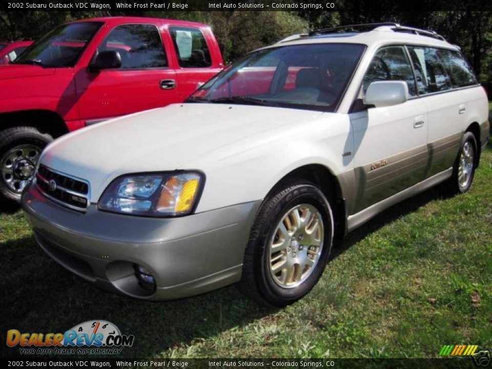 2002 Subaru Outback VDC Wagon White Frost Pearl / Beige Photo #2