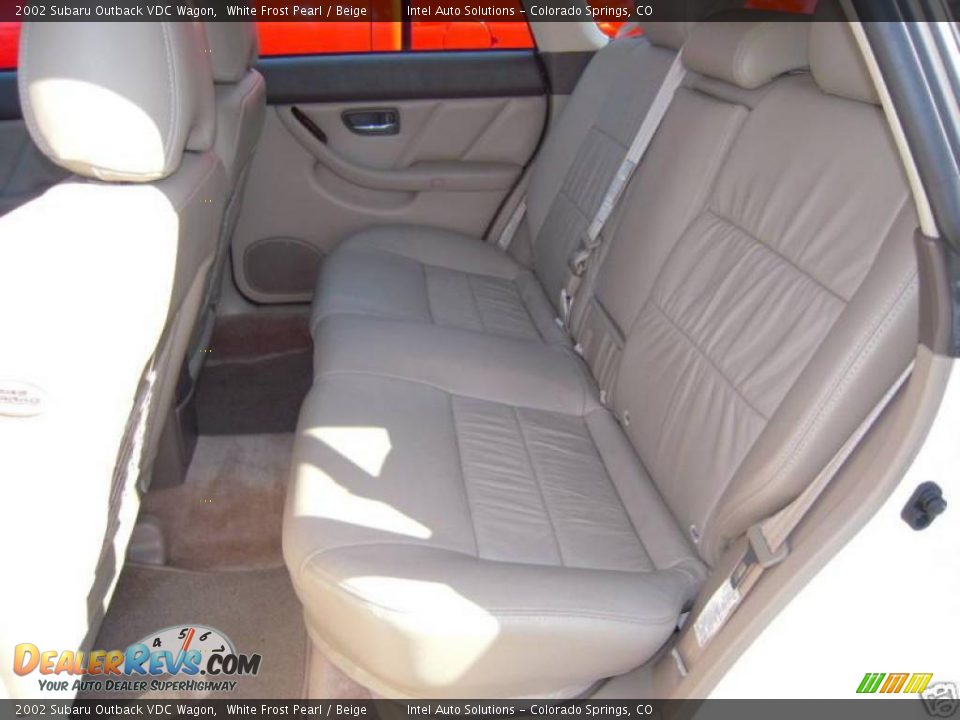 2002 Subaru Outback VDC Wagon White Frost Pearl / Beige Photo #9