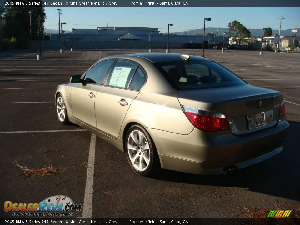 2005 BMW 5 Series 545i Sedan Olivine Green Metallic / Grey Photo #4