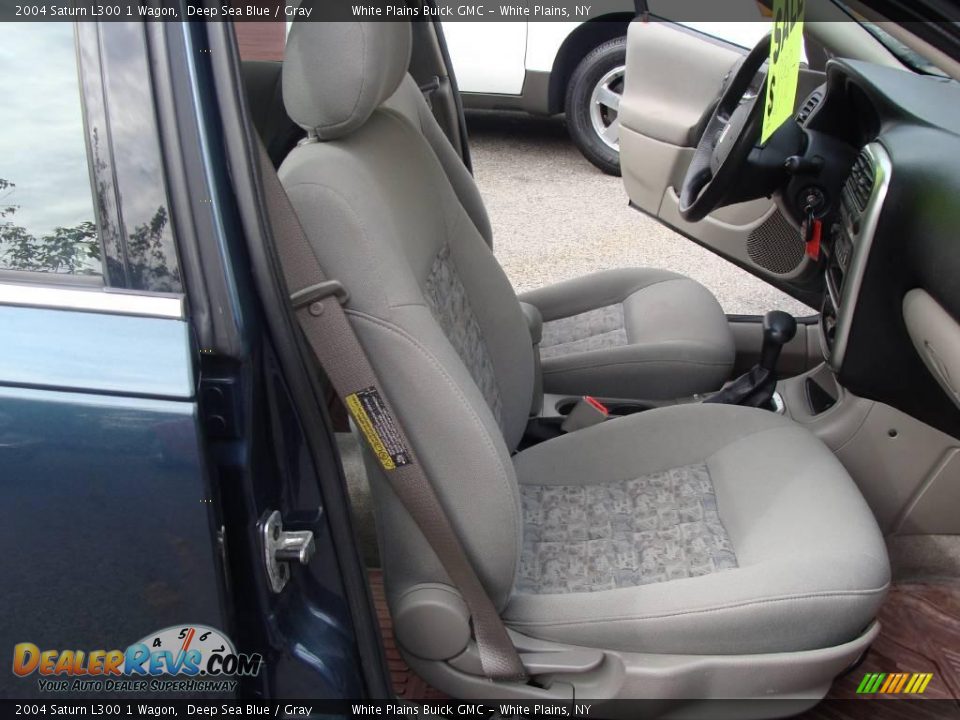 2004 Saturn L300 1 Wagon Deep Sea Blue / Gray Photo #15